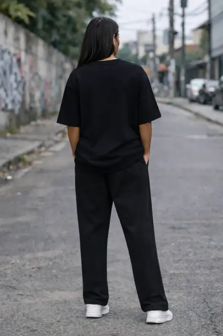 Black terry oversize t-shirt with relaxed silhouette, crew neck and short sleeves