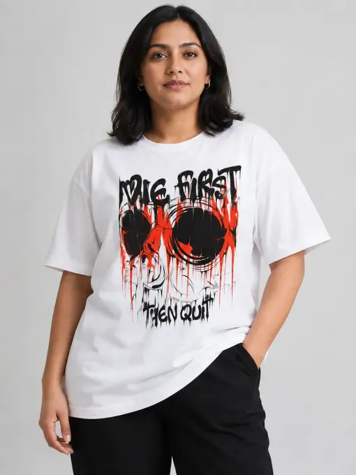 Never Quit Supima cotton plus-size T‑shirt with bold chest print, short sleeves and relaxed oversized fit
