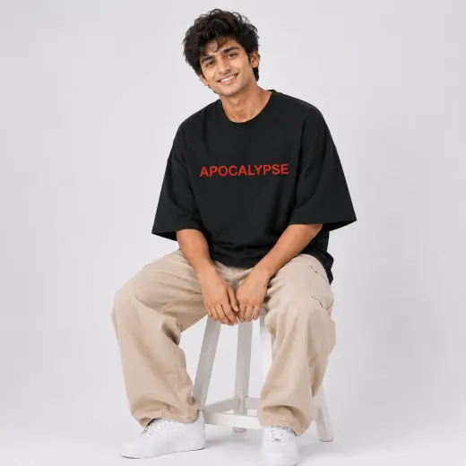 Inferno Kiss T-Shirt — oversize T-shirt product image