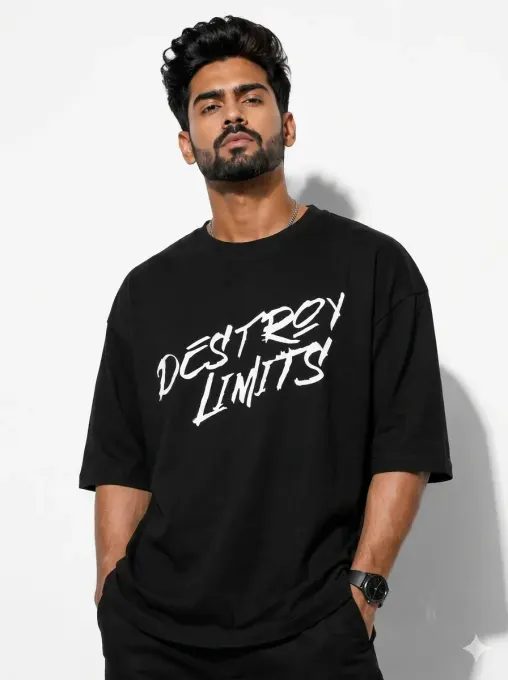 Ruhisen Limit Breaker oversized T-shirt, front view