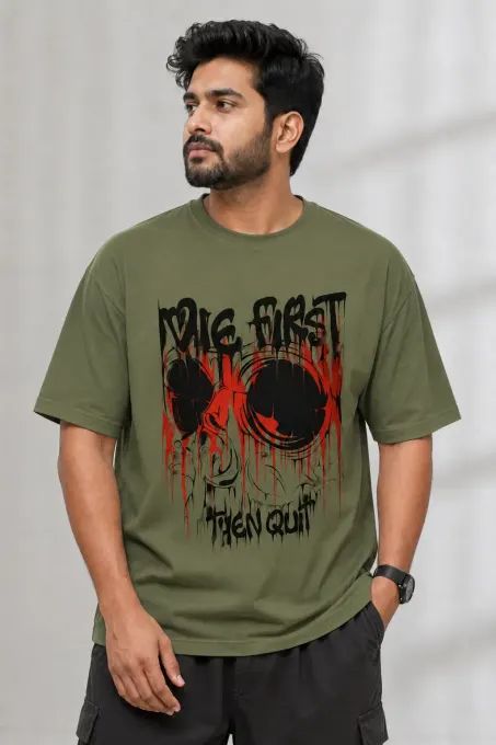 Never Quit Skull Graphic Plus Size T-Shirt