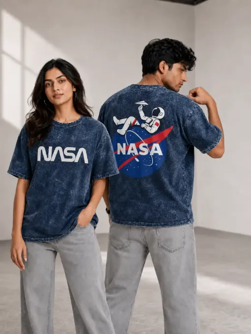 Unisex oversize acid-washed t-shirt with NASA astronaut graphic, relaxed fit